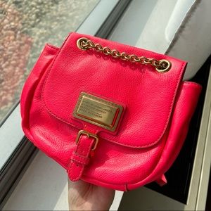 Vintage HOT PINK 💕 Marc Jacobs Diva Leather Cross Body Bag